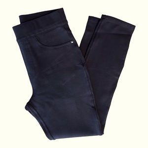 SPANX Sara Blakely Black Womens‎ Small hard stretch back pocketsSlimming…